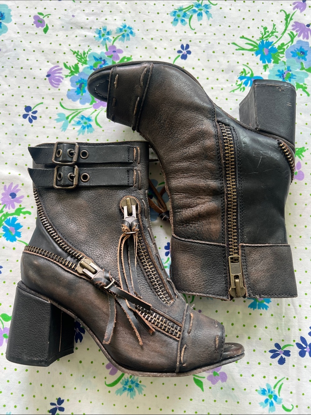 FREEBIRD-ZOMBI Dark Brown Leather Peep-Toe Ankle Boots Distressed - 7